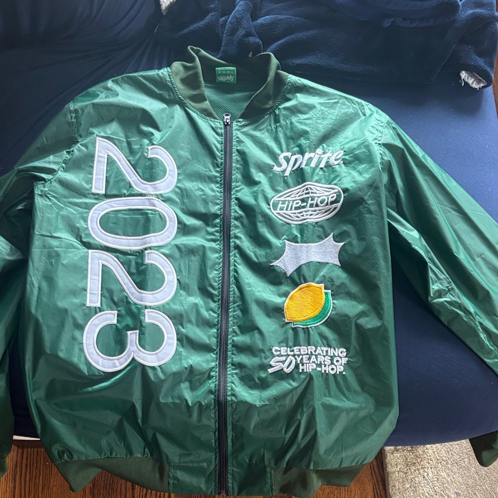 Jacket - Celebrating 50 Years of Hip-Hop - Picture 1 of 2